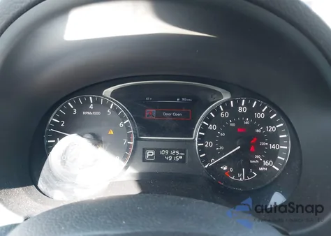 2015 Nissan Altima 2.5 S из США, поврежденный, VIN 1N4AL3AP0FC461897